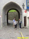 eu03_122.jpg (36671 bytes)