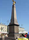 eu03_269.jpg (30974 bytes)