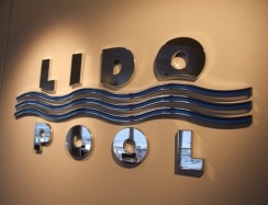 The Lido Pool Amidships on Lido Deck